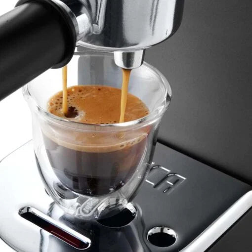 Delonghi Dedica Style EC685.BK Pump Espresso Coffee Machine