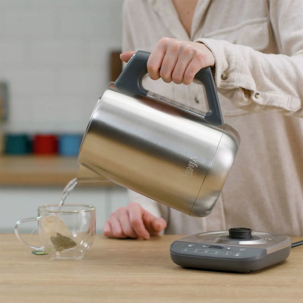 Ninja Kettle 1.7L 3000W Stainless Steel – KT201EU