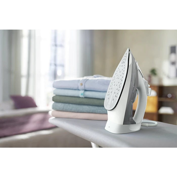Philips 5000 Series Steam Iron DST5010/16